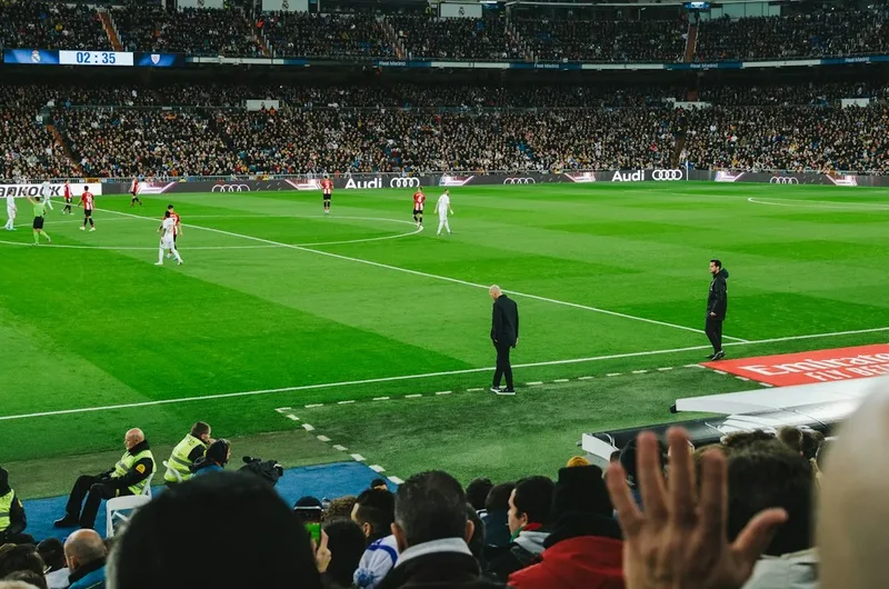 Paquete Real Madrid CF vs Sevilla FC