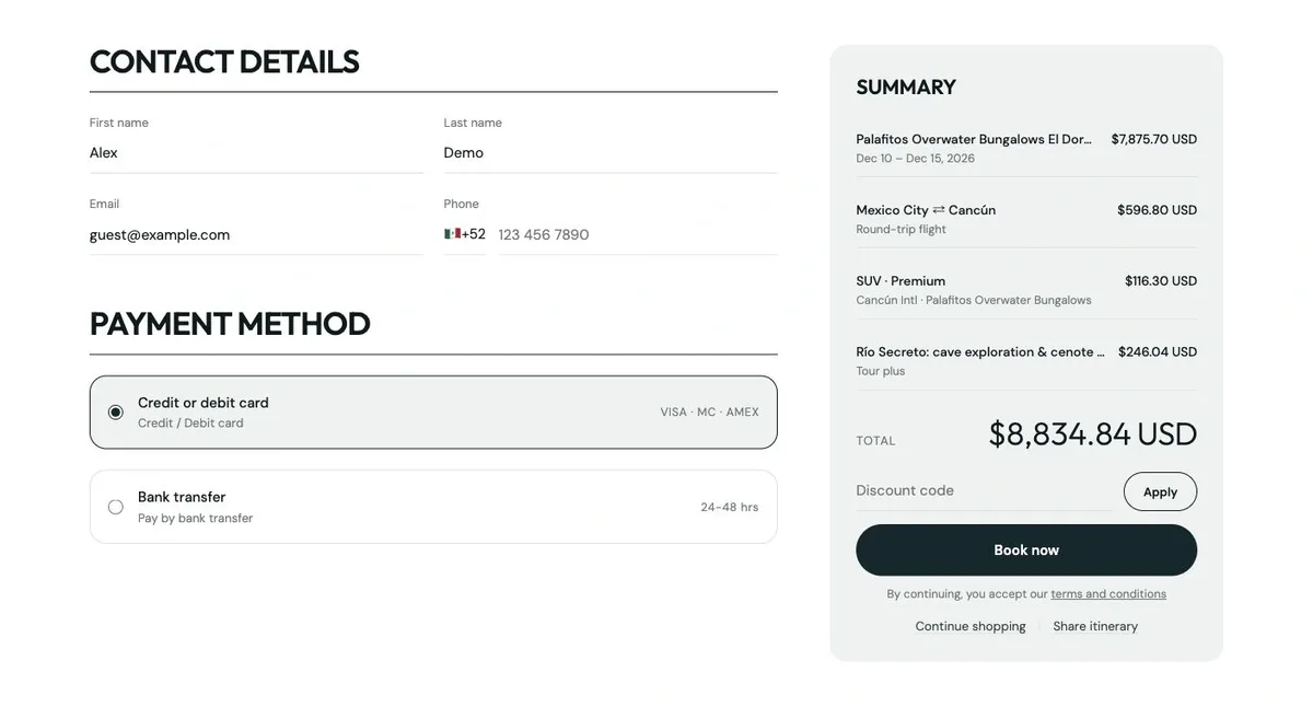 Flights, a transfer, a hotel and an activity organized by day, with a purchase summary.